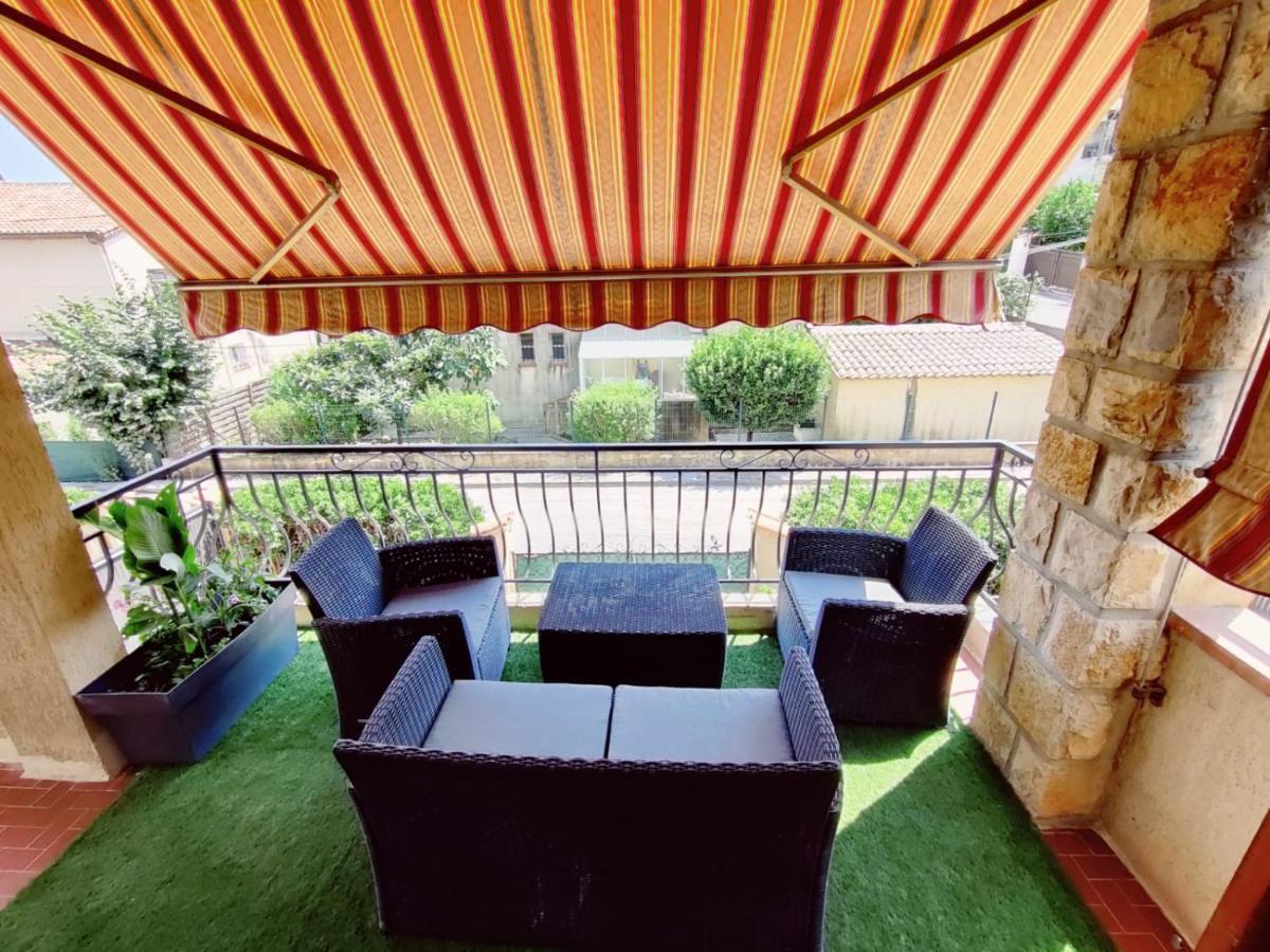 La Villa Castel - Haut De Villa - Parkings- 3 Chambres - 8 Couchages - Jardin - Barbecue كانيو سور مير المظهر الخارجي الصورة