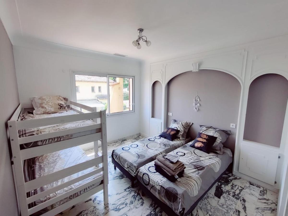 La Villa Castel - Haut De Villa - Parkings- 3 Chambres - 8 Couchages - Jardin - Barbecue كانيو سور مير المظهر الخارجي الصورة